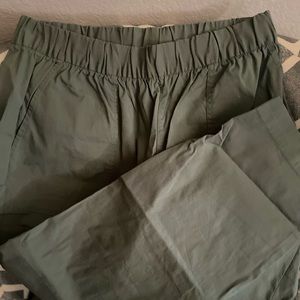 Gap Off duty khakis with washwell, olive green.